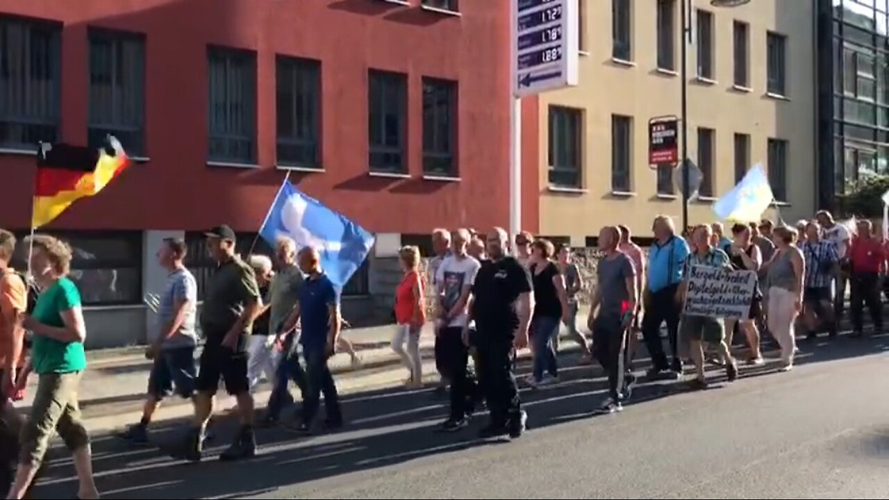 MONTAGSSPAZIERGANG - BAUTZEN, Kornmarkt, 08 07 2024, 180. MAHNWACHE đ