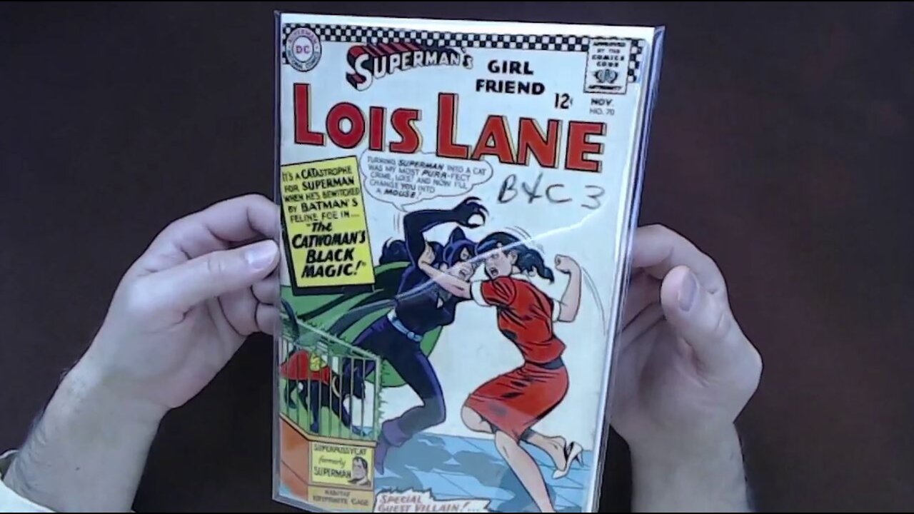 Comic Book Reading: Superman's Girlfriend Lois Lane #70, First Silver Age Catwoman, DC 1966 [ASMR]