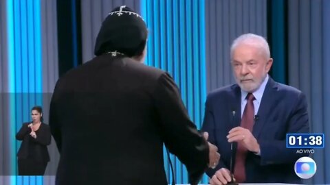 Debate: Lula fuera de sí moderadores tuvieron que salvarlo apagando los micrófonos. Ver parte final.