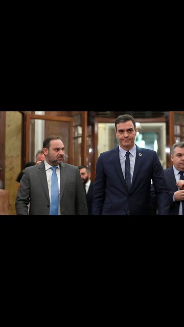 2.- Los diputados de VOX declaran la guerra contra la corrupción del socialismo y Gobierno en España