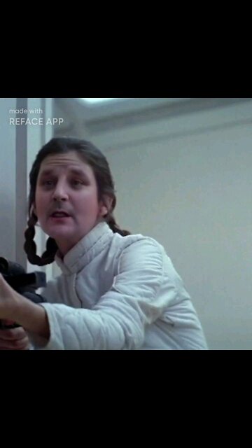 ironmanduck as Princess Leia