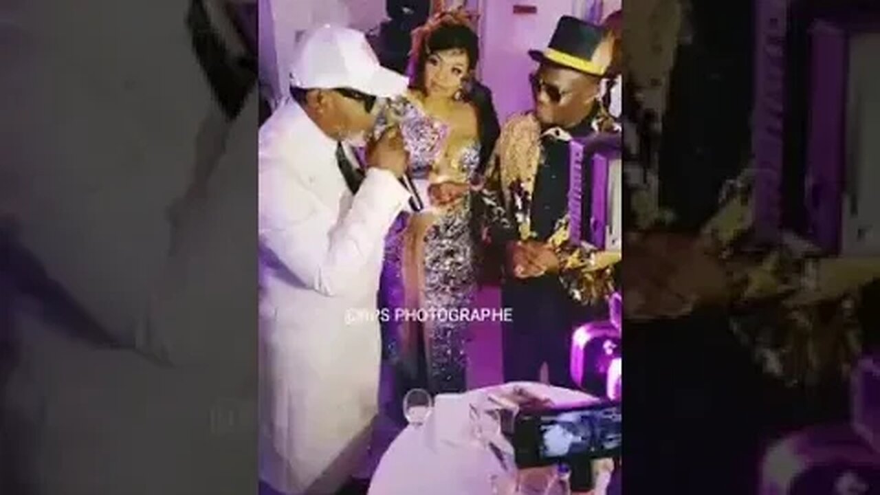 Couple Amot Flore de Lille fonde ue famille form bonheur pur puissions vivre Bon dimanche ms soldats