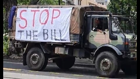 Anti Mandate protest march in Melbourne 13 November 2021