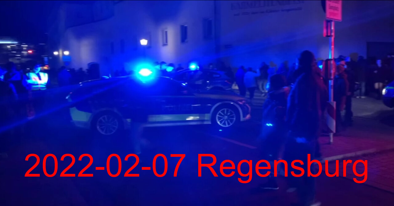 2022-02-07 Regensburg. Spaziergang für Frieden Freiheit Selbstbestimmung.