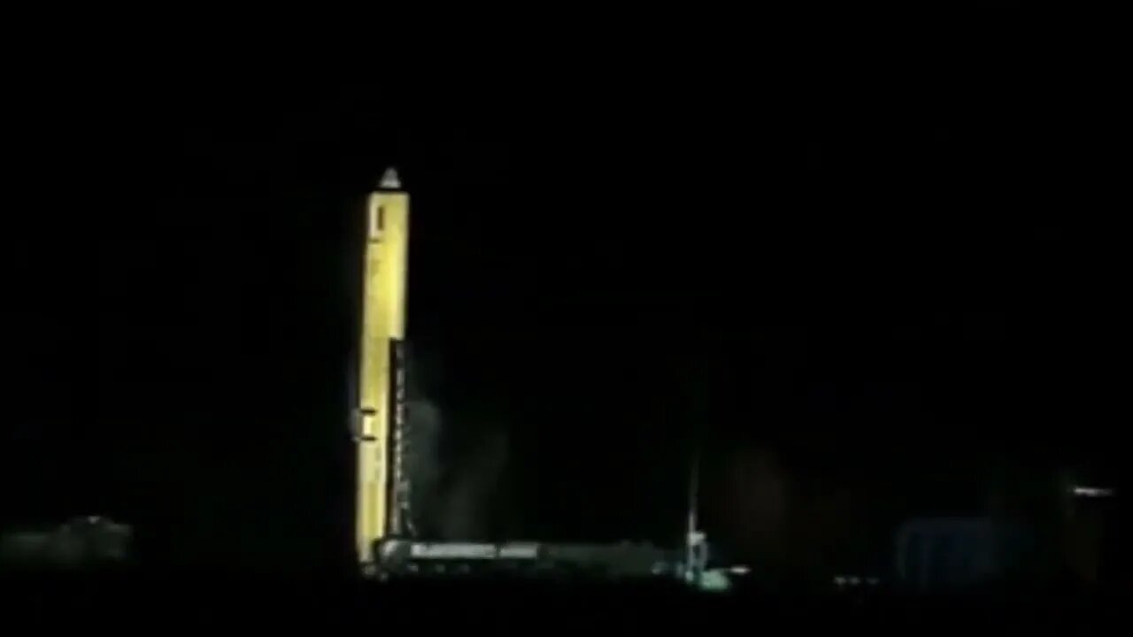 Russia launches Topol M at nighttime looks amazing.