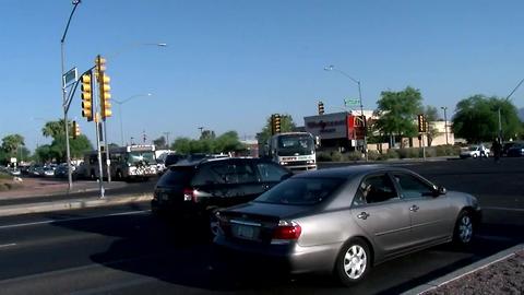 Accident shuts down Speedway and Craycroft intersection