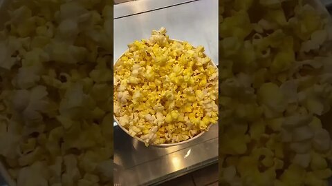 When was the last time y’all had movie popcorn? 🍿