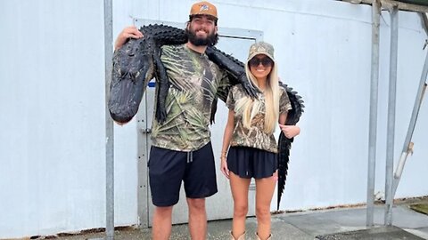 Florida Alligator Hunt: HUGE SUCCESS!