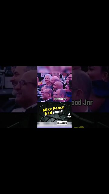 Comedian Talks about the Trump Document Scandal in White House Correspondents Dinner