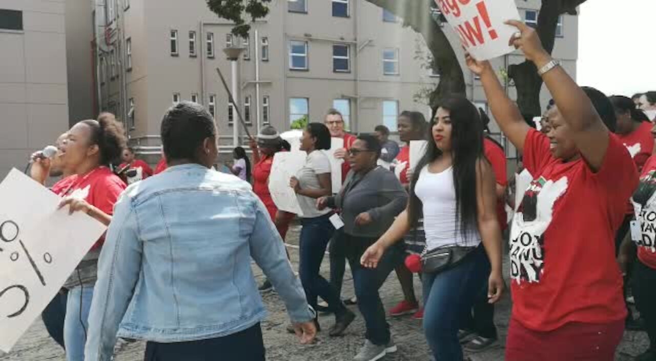 SOUTH AFRICA - Durban - Entabeni Hospital staff strike (Videos) (XGk)