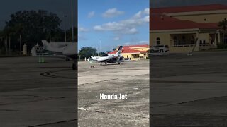 #hondajet #bizjet #businessjet #airplanesdaily #aviationlover #airplane #aopa #flying #aviation