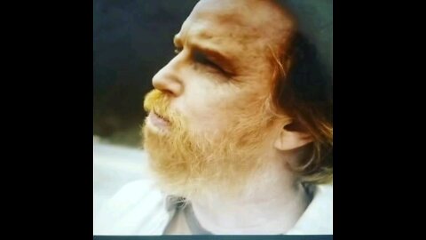 watching My Redneck Neighbor sharing a slice