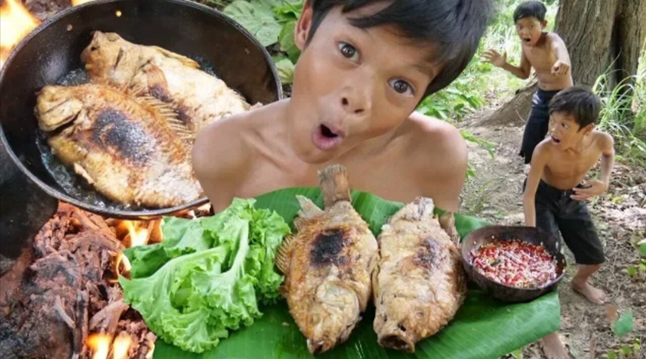 #Wild Human # Eating Style 2021 #Wide Human Eating Style 2021 . Survival people eating video
