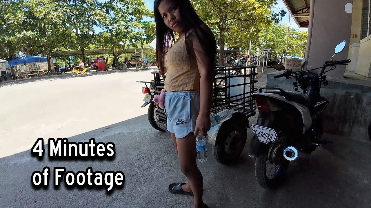 Filipinas Only Brought Back 4 Minutes of Footage From Trip to the Market?