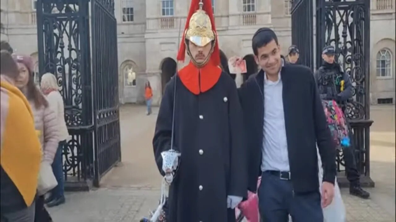 15 minutes in the life of a blues and royals guard watch the world go by #horseguardsparade