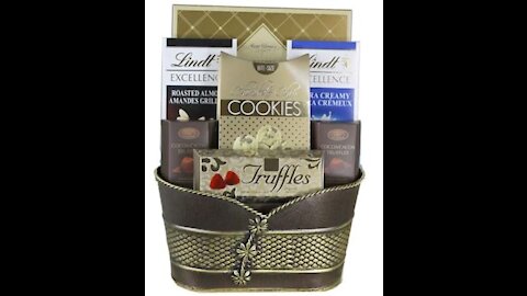 Gift baskets are evergreen and fit perfectly for all kinds of occasions