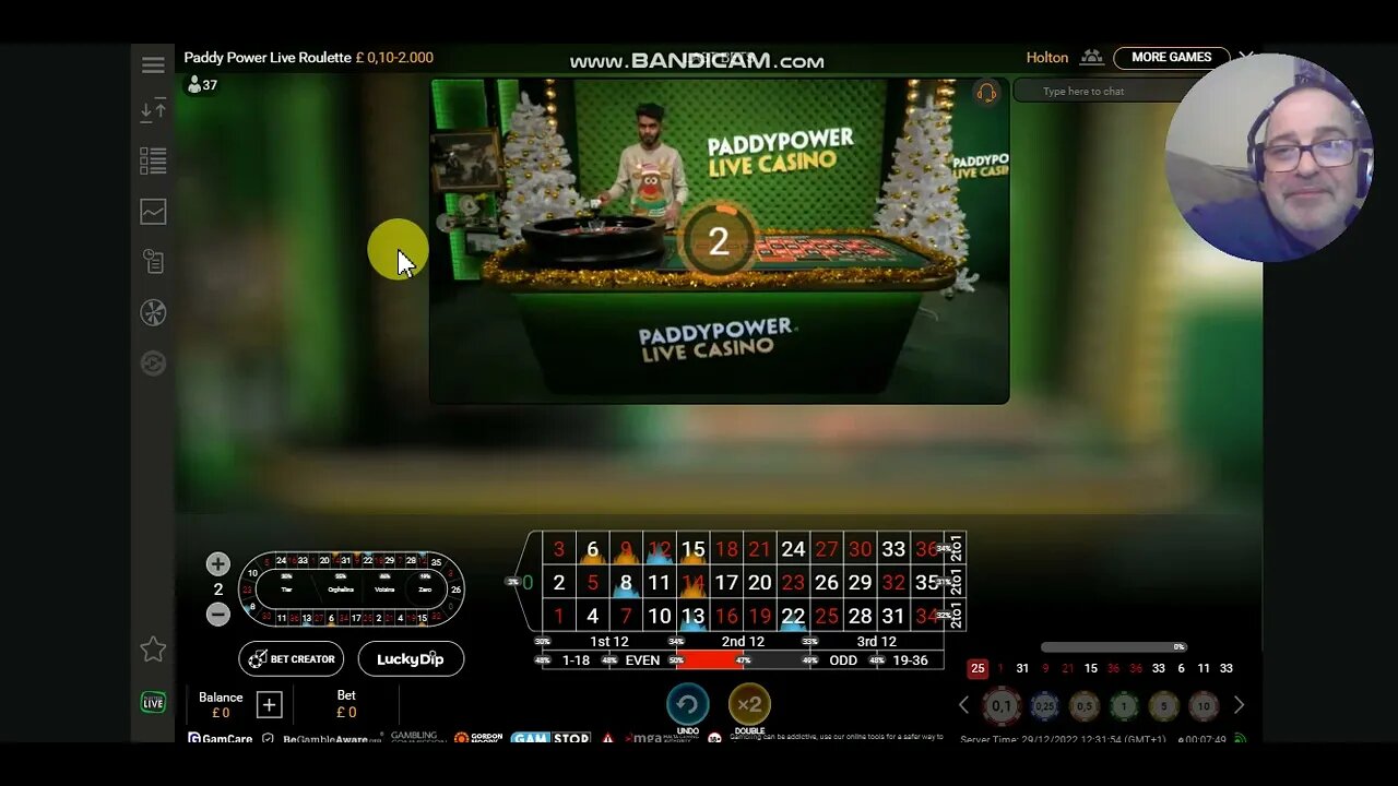 Me destroying a live roulette table without even placing bets .. I win 90% of the time haha ..