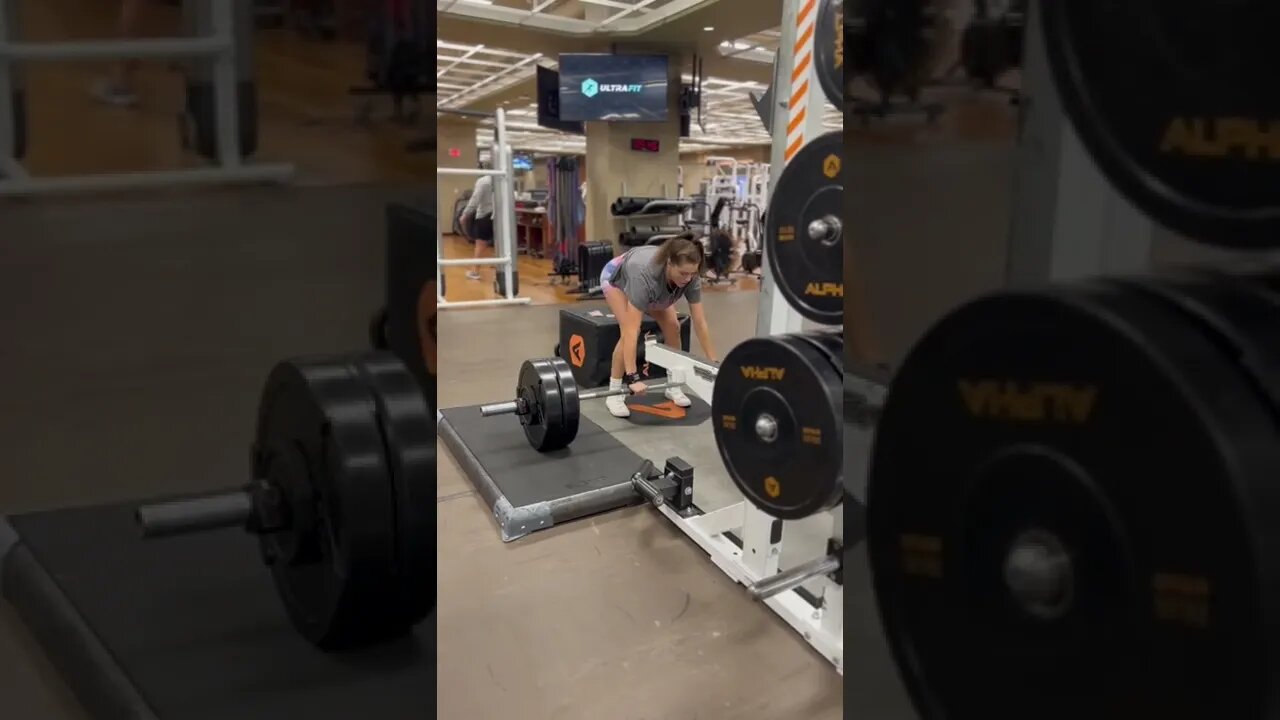 Kami hitting 235 for 6 sets of 2