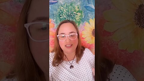 Está se sentindo triste? Faça algo que goste para movimentar essa energia. #shorts