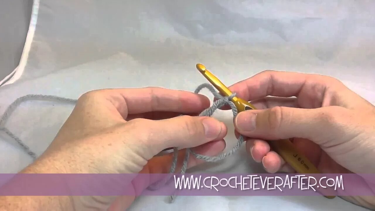 Magic Adjustable Loop In Double Crochet Tutorial