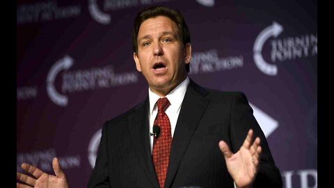 DeSantis Hammers Biden for ‘Scrambling’ to Respond to Martha’s Vineyard, But Not to Other Crises