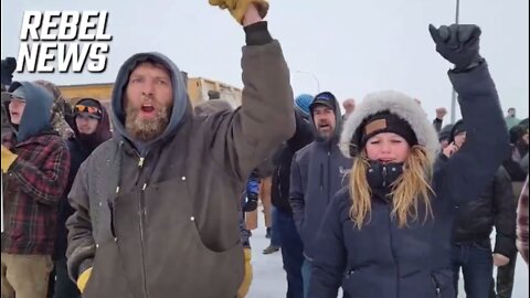 Truckers Hold Their Position Blocking Canada, American Border