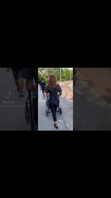 Hot mom thick #shorts #trendingshorts #tiktok #hot