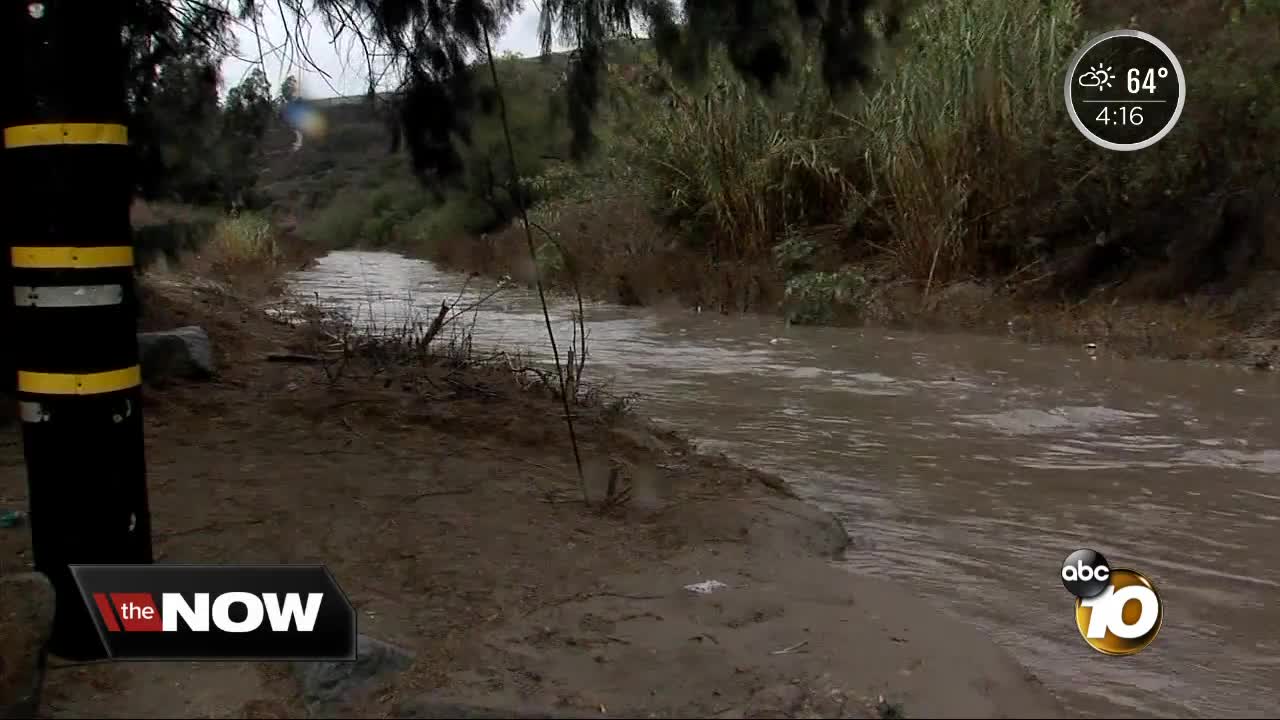 Pipe break leaks sewage into South Bay waters