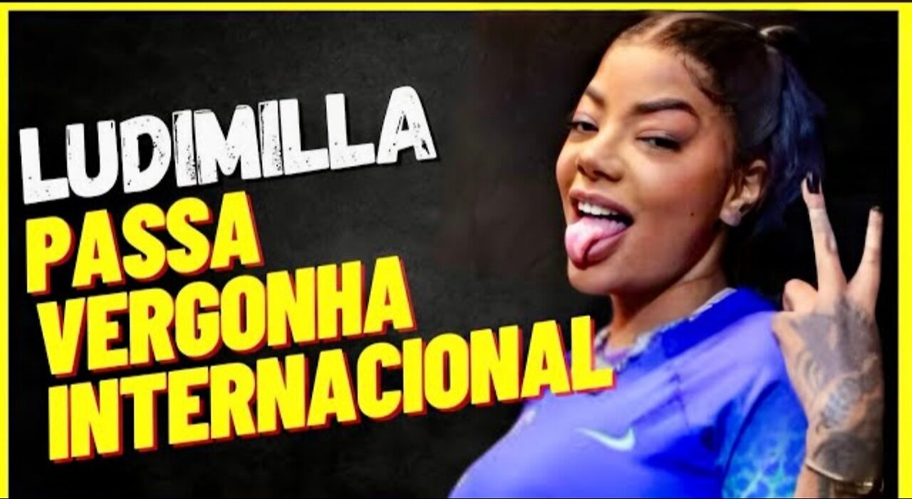 Ludimilla esquece Hino Nacional em Grande Prêmio de Formula 1.