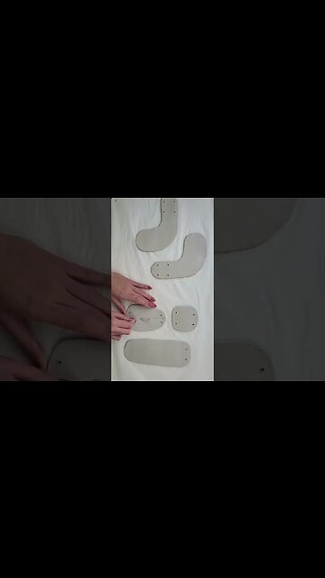 DIY AIR DRY CLAY WALL HANGING #shorts #airdryclay #walldecor #cactusdecor #homedecor #diyclay