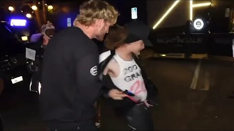 Logan Paul slaps heckler for calling him a pussy