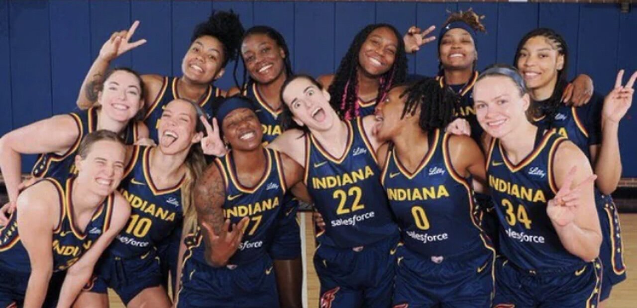 Indiana Fever 1st round smoke 💨💨💨