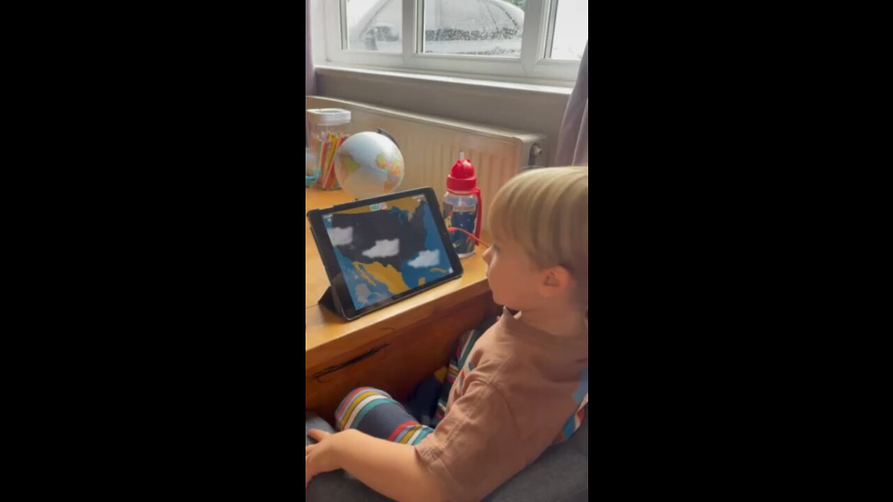 4 year old knows where all 50 US states are