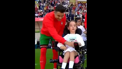 cristiano ranaldo with kids❤️😍