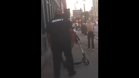 Black security guard loses fight against skinny black guy