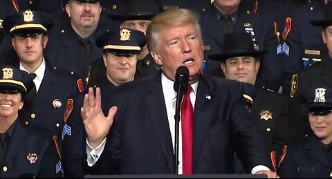 LEFT ATTACKS TRUMP FOR GOING TO FUNERAL,WELL COP TELLS TRUE STORY OF POLICE AND TRUMP