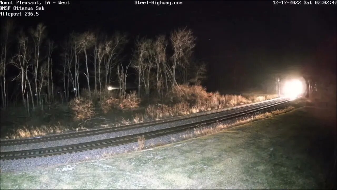 EB Intermodal with Gray Ghost 3rd Out in Ottumwa and Mount Pleasant, IA on December 17, 2022