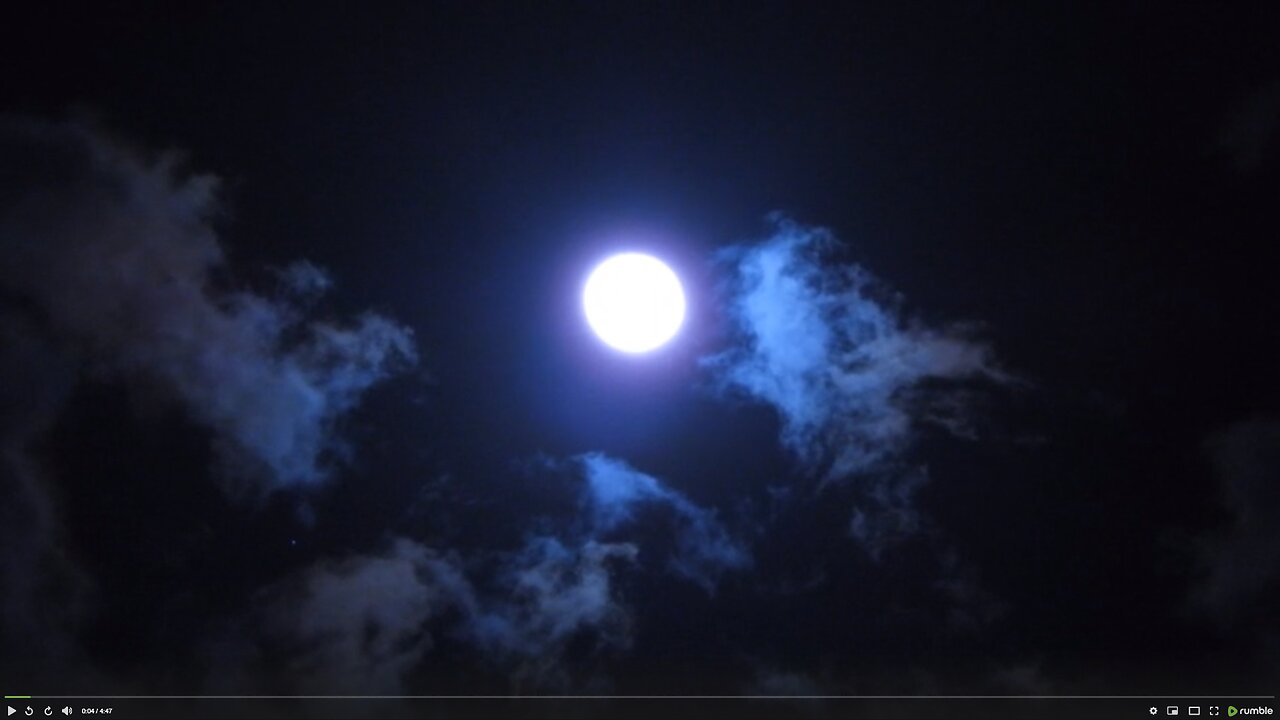 主後2023年11月28日晚9點多照月亮-2