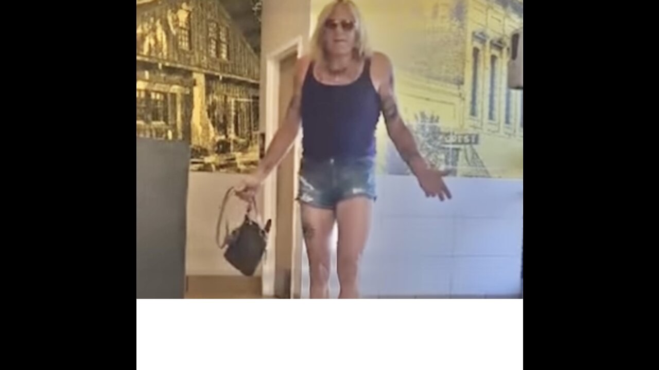 Men defend women from perverts