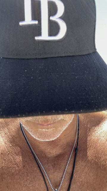 Remember why we have this three day weekend!! 😎❤️🌴🇺🇸 #promptings #sendoutcards