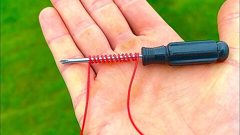 Unbelievable tricks! Transform a screwdriver with a wire…