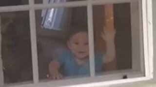 Ce papa est accueilli avec tant d'amour