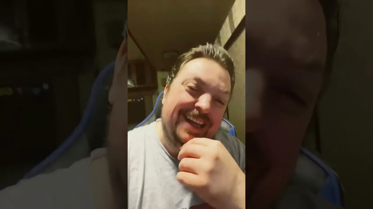 This Cat Really Gets Into The Music! 😁