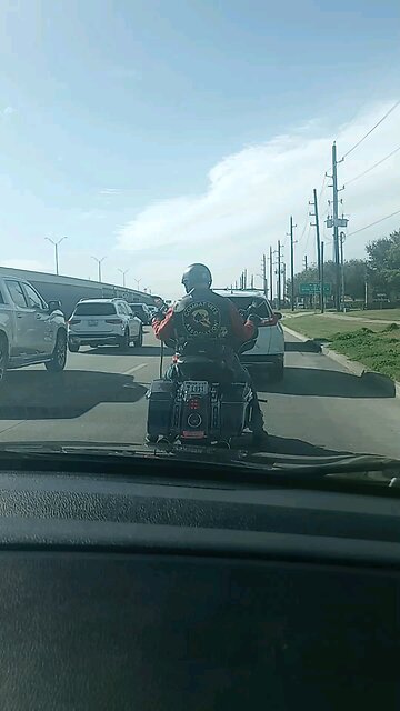 Royalfield bike riding USA