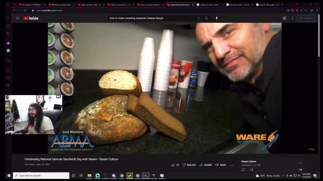 MoistCr1tikal Reacts To Steamed Cheeseburgers