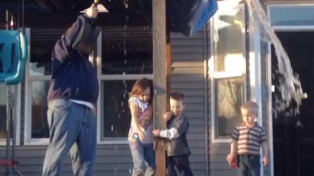 Dad Tricks His Children, Makes Them Completely Wet