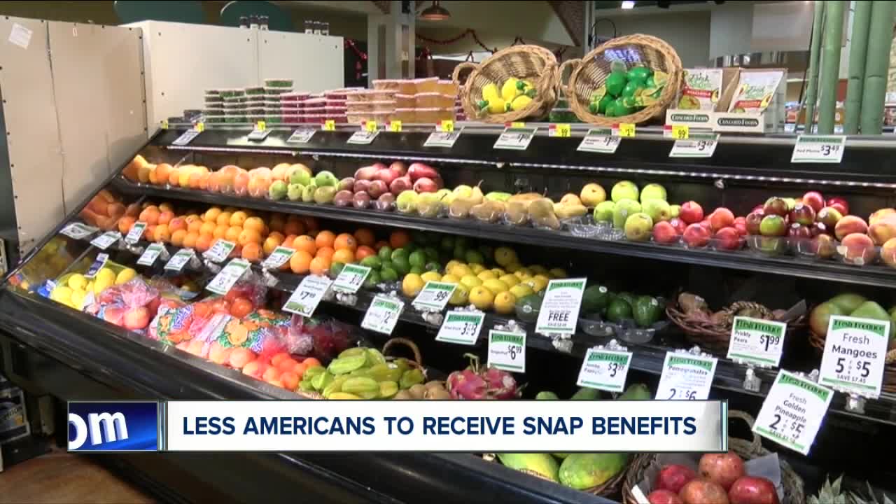 Less Americans to receive SNAP benefits