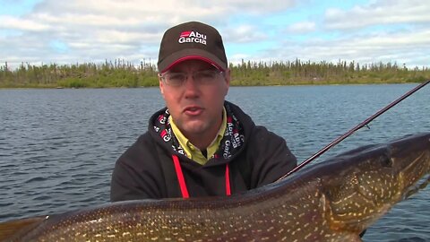 Saskatchewan Pike Action with Midwest Outdoors 2014 #3