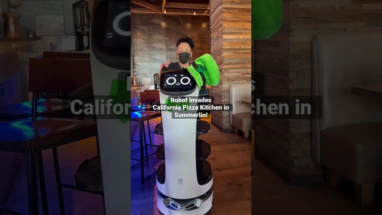 Robot Worker at California Pizza Kitchen in Summerlin!