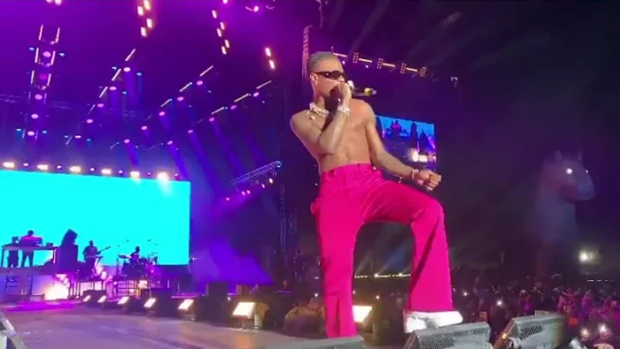 BIGWIZ in the Building!! Live at Afro Nation!! 🇵🇹🦅